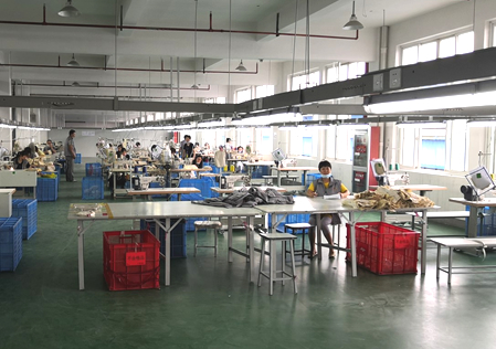 中国の商品生産の様子